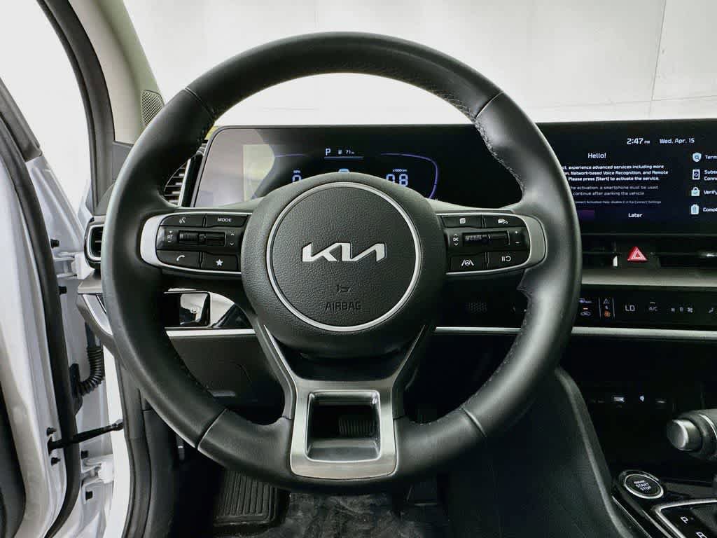 Used 2025 Kia Sportage EX FWD image 18