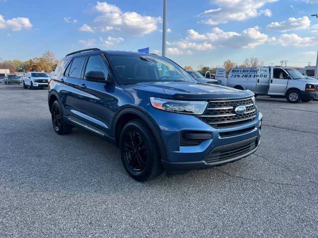 Certified 2020 Ford Explorer XLT w/ Comfort Package AWD/4WD image 3