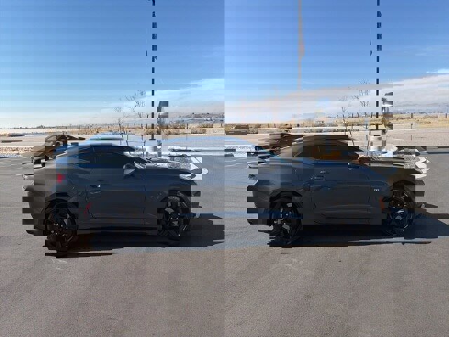 Used 2017 Chevrolet Camaro SS image 6