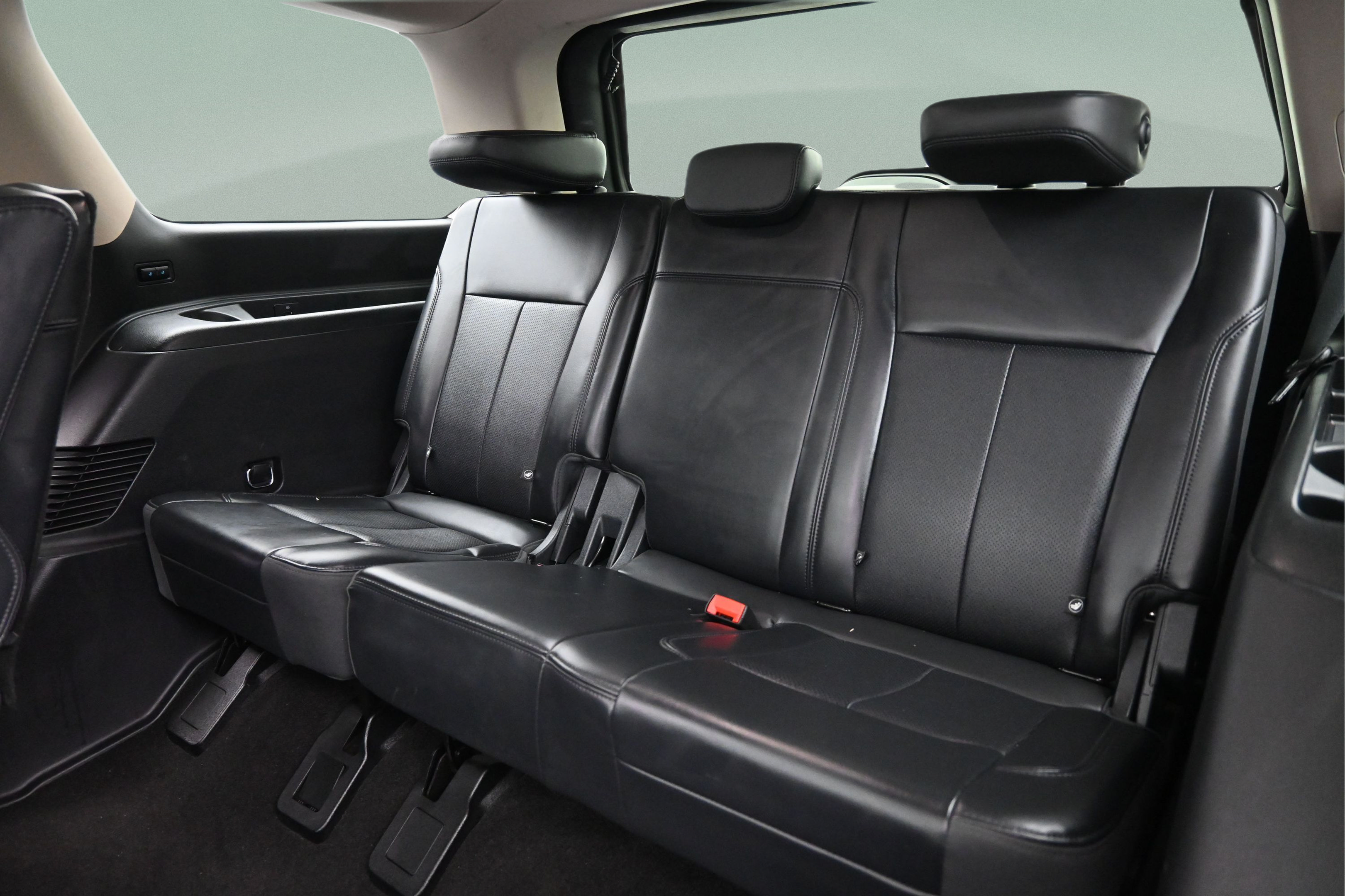 Certified 2023 Ford Expedition XLT RWD image 25