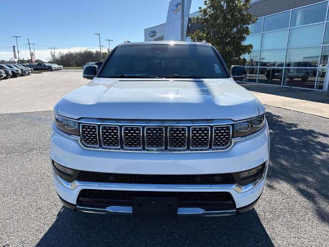 Used 2023 Jeep Grand Wagoneer L Series III w/ Rear Seat Video Group 1 image 6