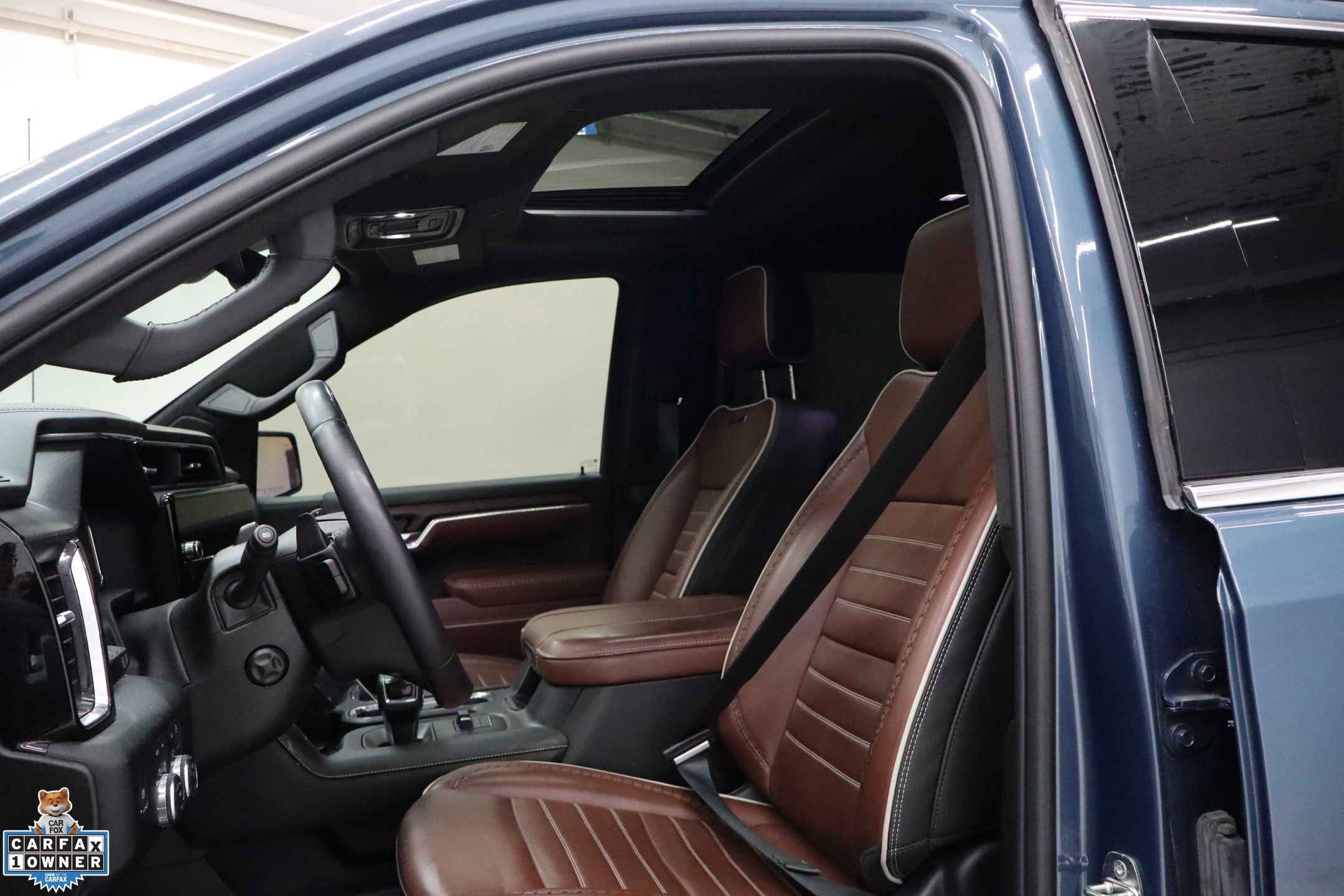 Used 2024 GMC Sierra 1500 Denali Ultimate AWD/4WD image 11