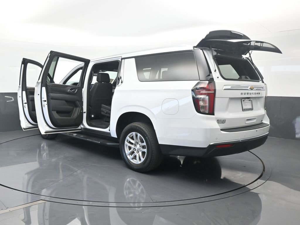 Used 2023 Chevrolet Suburban LT image 76