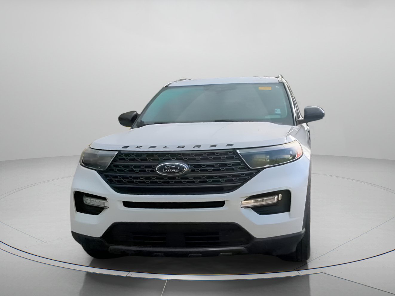Certified 2022 Ford Explorer XLT w/ Equipment Group 202A RWD image 8