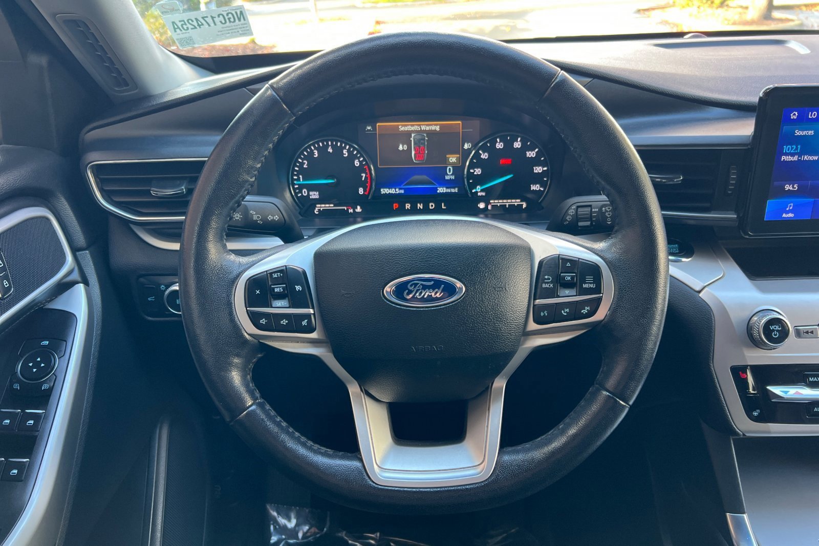 Certified 2022 Ford Explorer XLT w/ Equipment Group 202A image 35