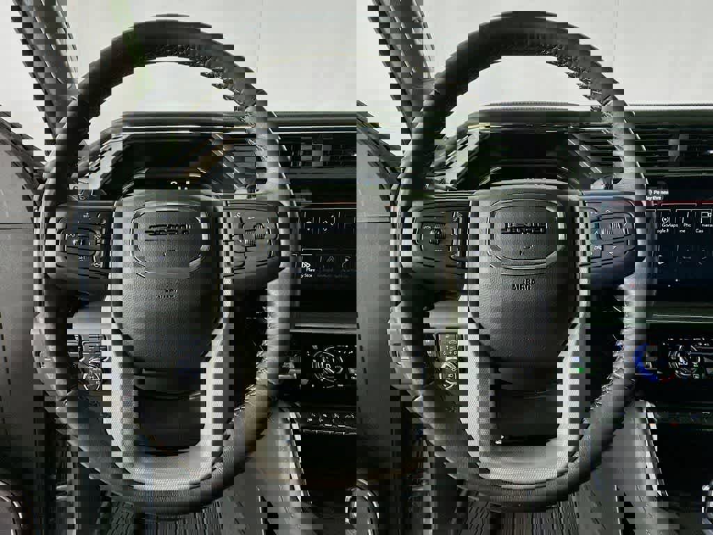 Used 2023 GMC Sierra 1500 Denali w/ Technology Package image 19