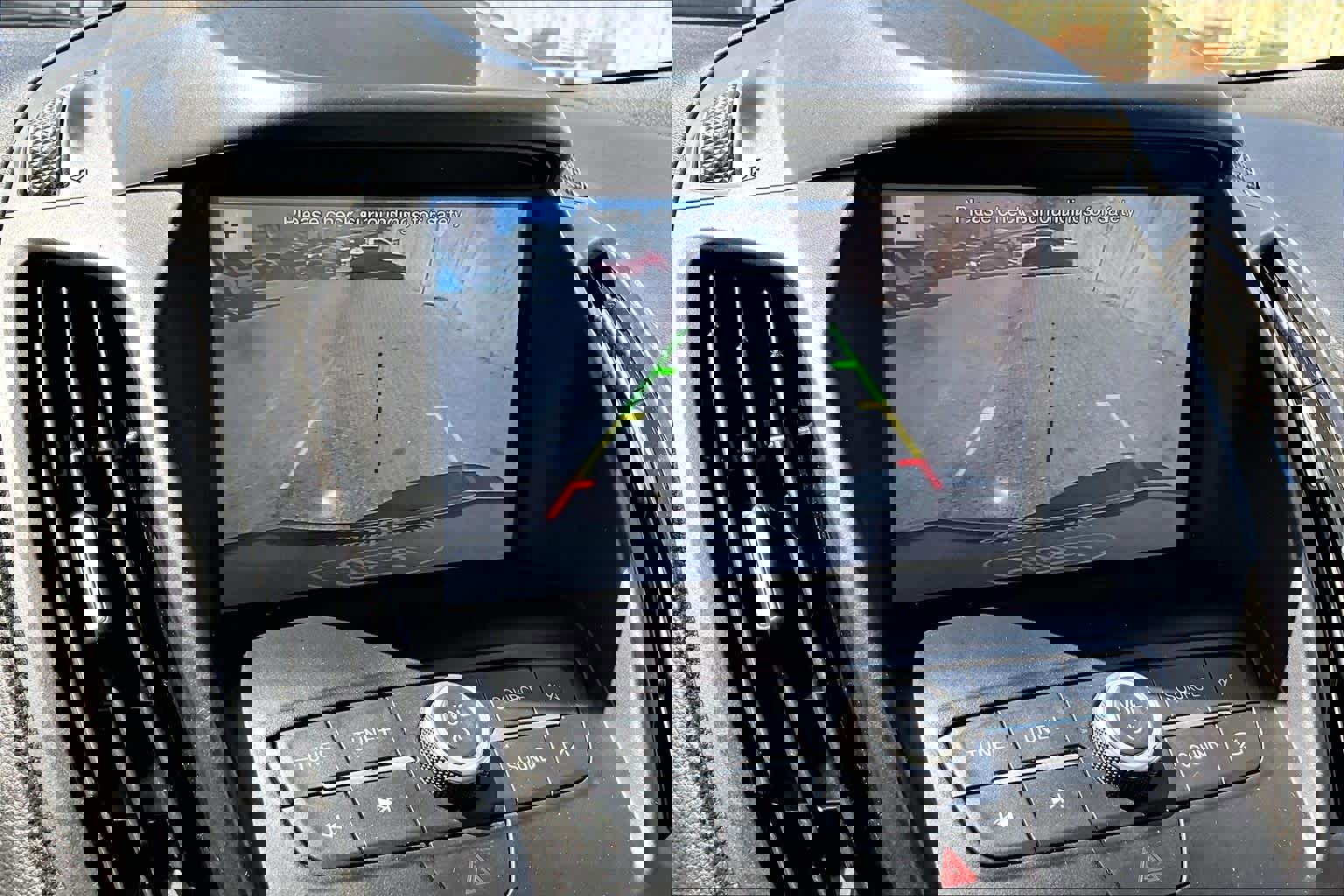 Certified 2019 Ford Escape SE image 31