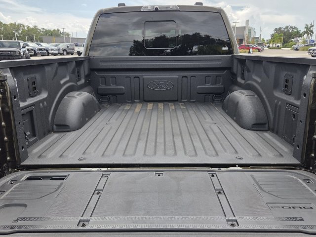 Certified 2025 Ford F150 Raptor w/ Equipment Group 803A Raptor R AWD/4WD image 9