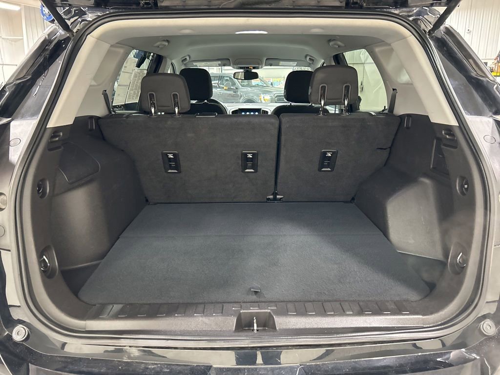 Used 2018 GMC Terrain SLE w/ Driver Convenience Package AWD/4WD image 28