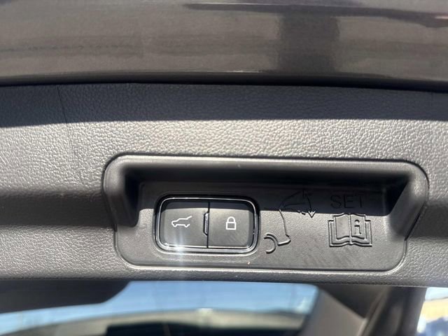 Certified 2025 Ford Explorer Active image 8