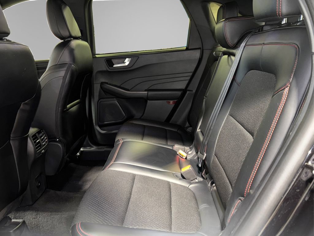 Certified 2025 Ford Escape ST-Line image 14