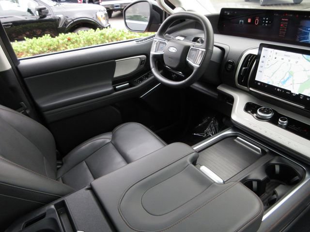 Certified 2025 Ford Expedition Max Active AWD/4WD image 20