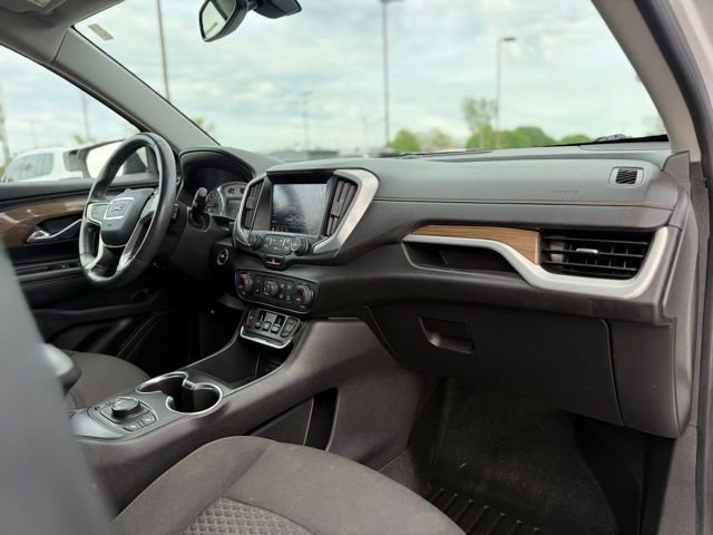 Used 2018 GMC Terrain SLE w/ Infotainment Package I AWD/4WD image 18