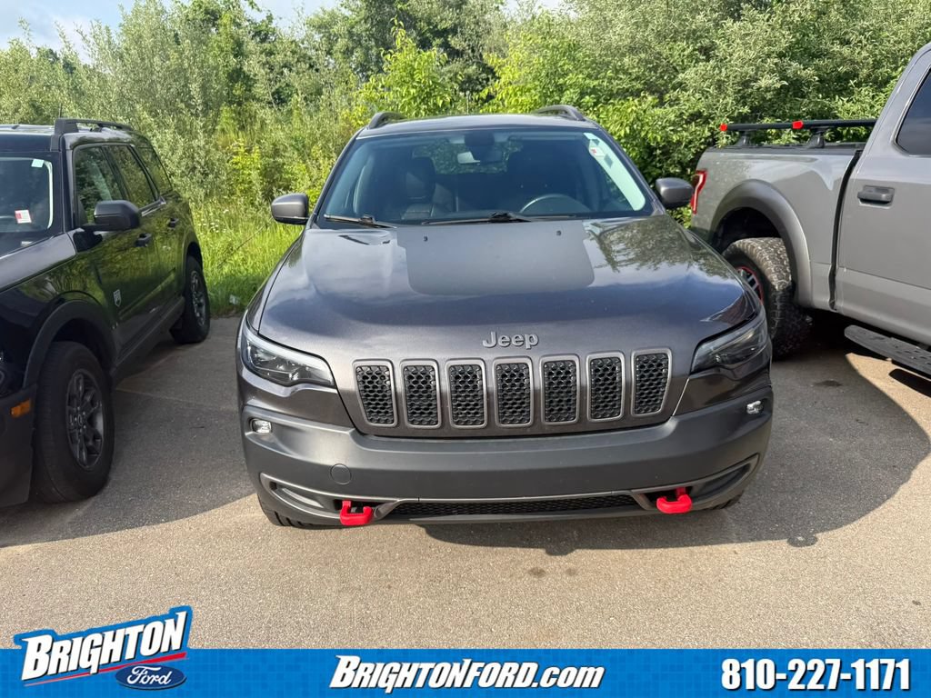 Used 2019 Jeep Cherokee Trailhawk w/ Cold Weather Group AWD/4WD image 2