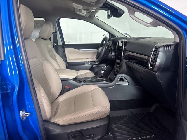 Certified 2025 Ford Ranger Lariat w/ FX4 Off-Road Package AWD/4WD image 4