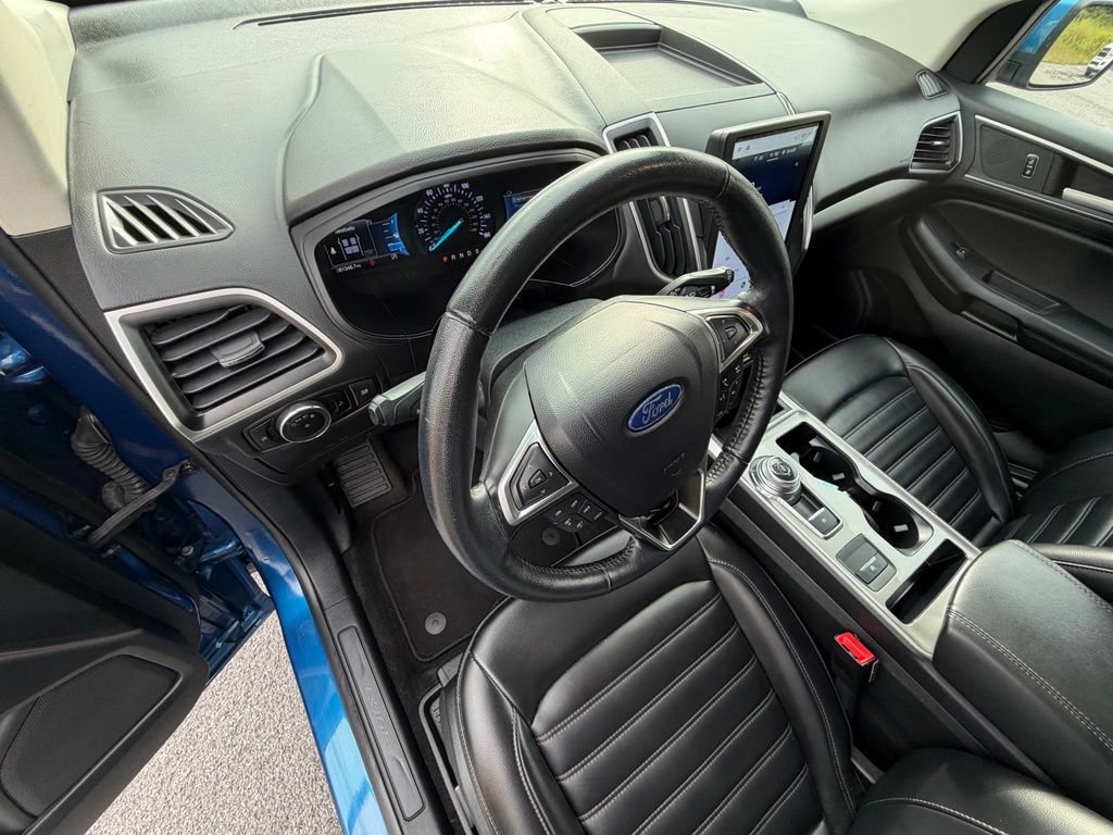 Certified 2024 Ford Edge SEL AWD/4WD image 18