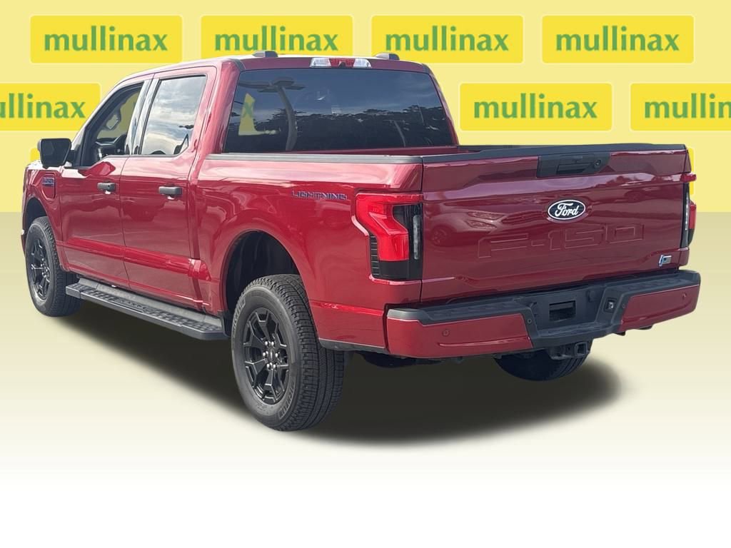Certified 2025 Ford F150 Lightning XLT w/ Max Trailer Tow Package image 4