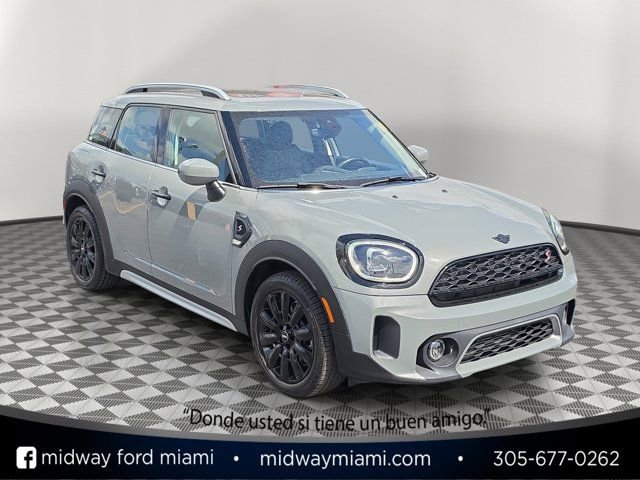 Used 2023 MINI Cooper Countryman S image 1