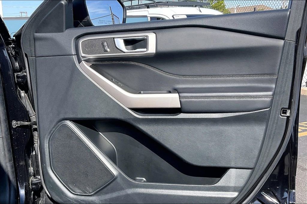 Certified 2023 Ford Explorer XLT w/ Equipment Group 202A image 22