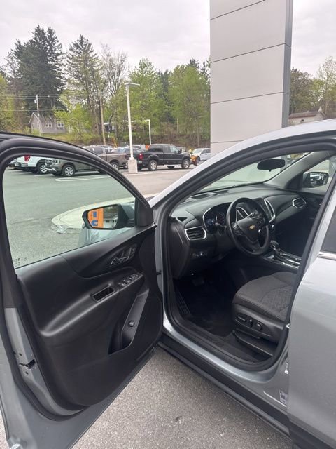 Used 2024 Chevrolet Equinox LT AWD/4WD image 14