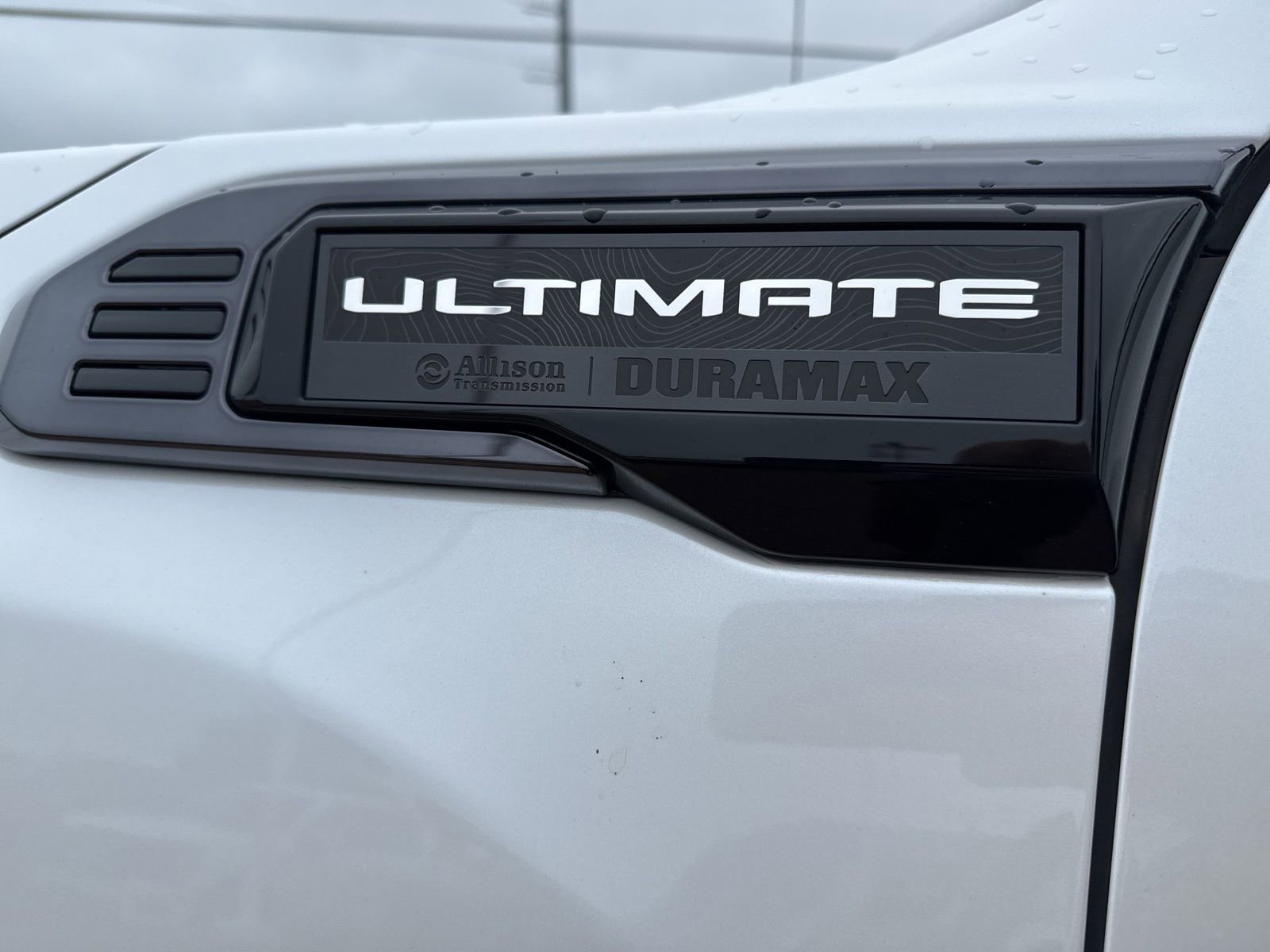 Used 2024 GMC Sierra 2500 Denali Ultimate AWD/4WD image 15