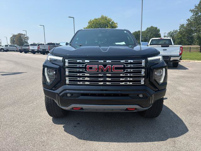 Used 2024 GMC Canyon Denali AWD/4WD image 2