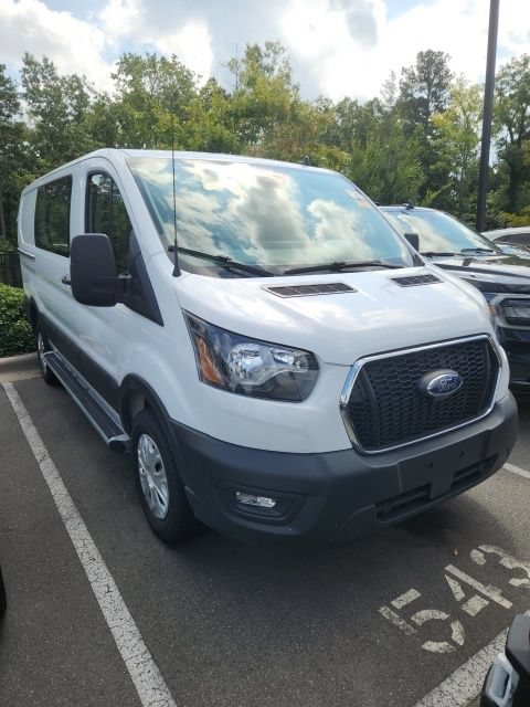 Certified 2025 Ford Transit 250 Low Roof w/ Exterior Upgrade Package RWD image 2