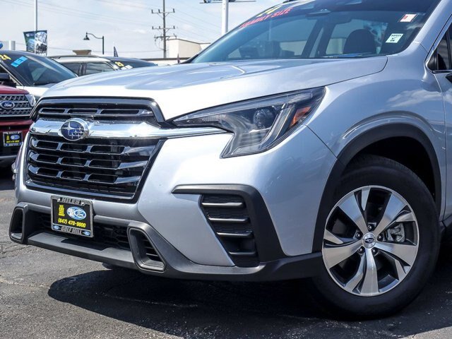 Used 2024 Subaru Ascent Premium w/ Convenience Package AWD/4WD image 3