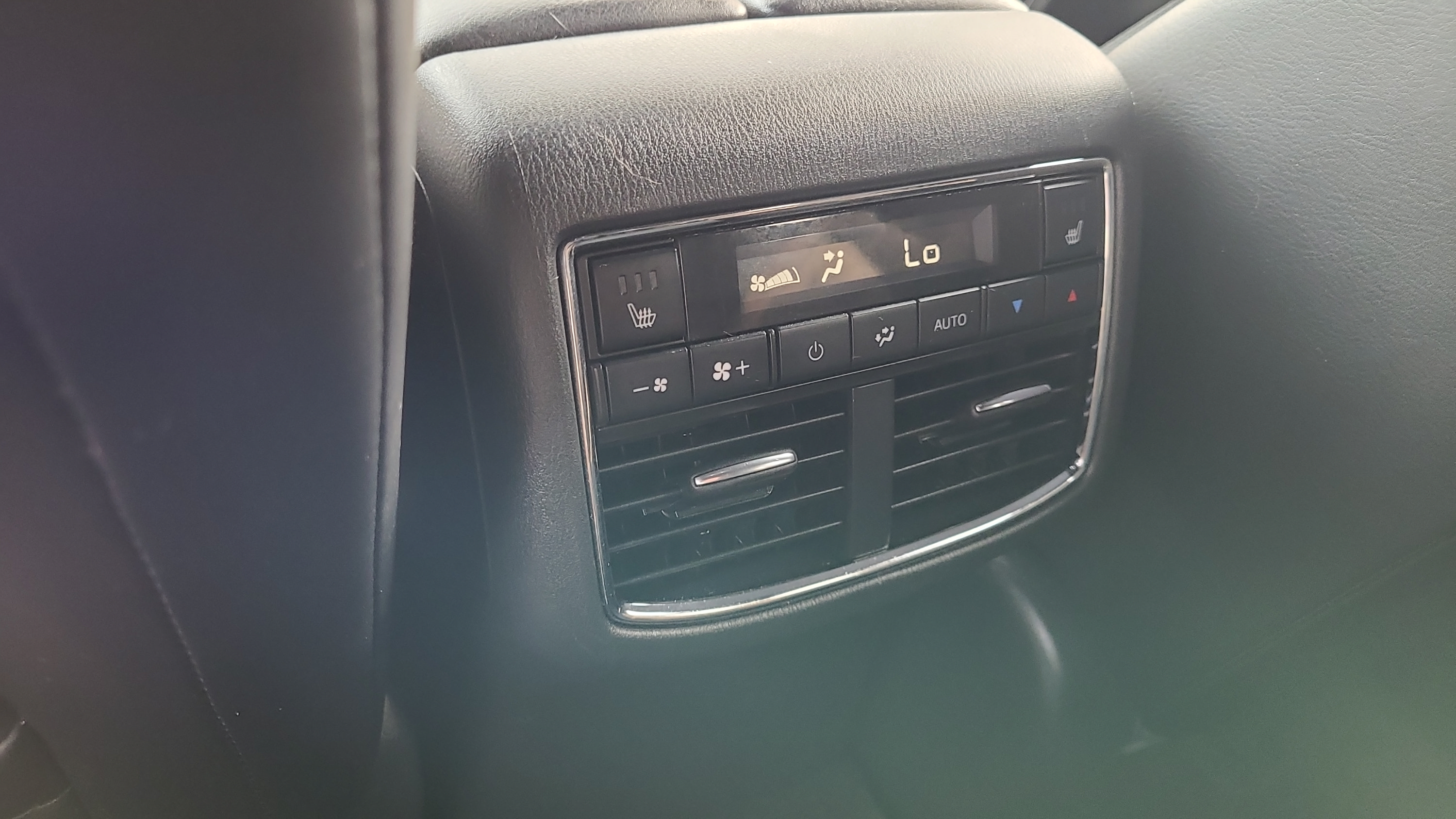 Used 2023 MAZDA CX-9 Grand Touring AWD/4WD image 16