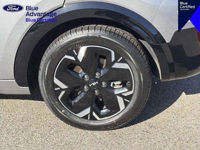 Used 2023 Kia Niro Wave FWD image 9