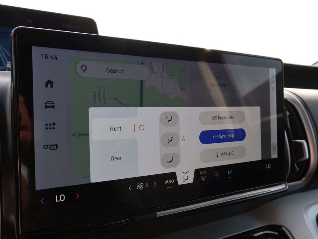 Certified 2025 Ford Expedition Active image 38