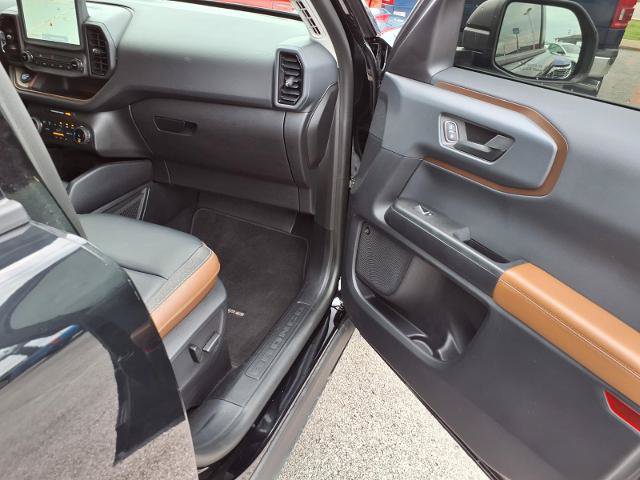 Certified 2023 Ford Bronco Sport Outer Banks w/ Tech Package AWD/4WD image 26