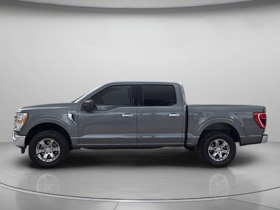 Certified 2022 Ford F150 XLT w/ Equipment Group 301A Mid RWD image 5