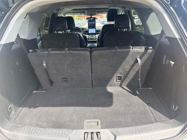 Certified 2023 Ford Explorer XLT w/ Equipment Group 202A RWD image 30