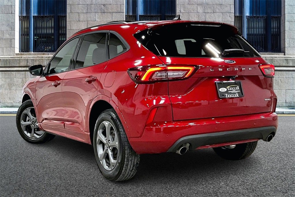Certified 2023 Ford Escape ST-Line w/ Tech Pack #1 image 10