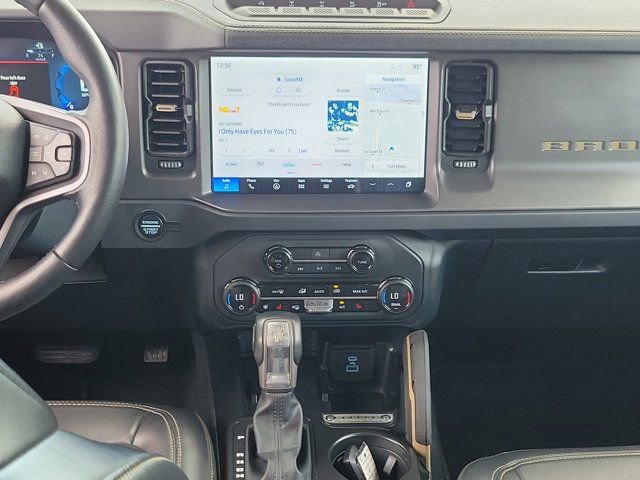 Certified 2025 Ford Bronco Badlands AWD/4WD image 19