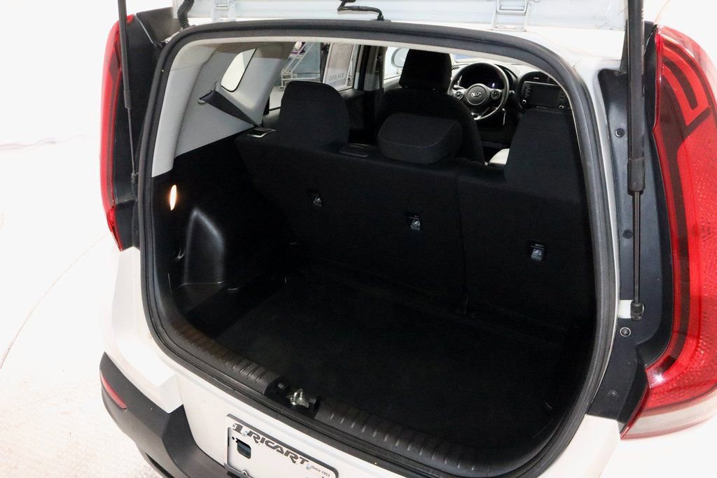 Used 2021 Kia Soul S image 14