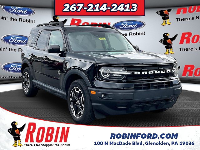 Certified 2023 Ford Bronco Sport Outer Banks w/ Tech Package AWD/4WD image 1