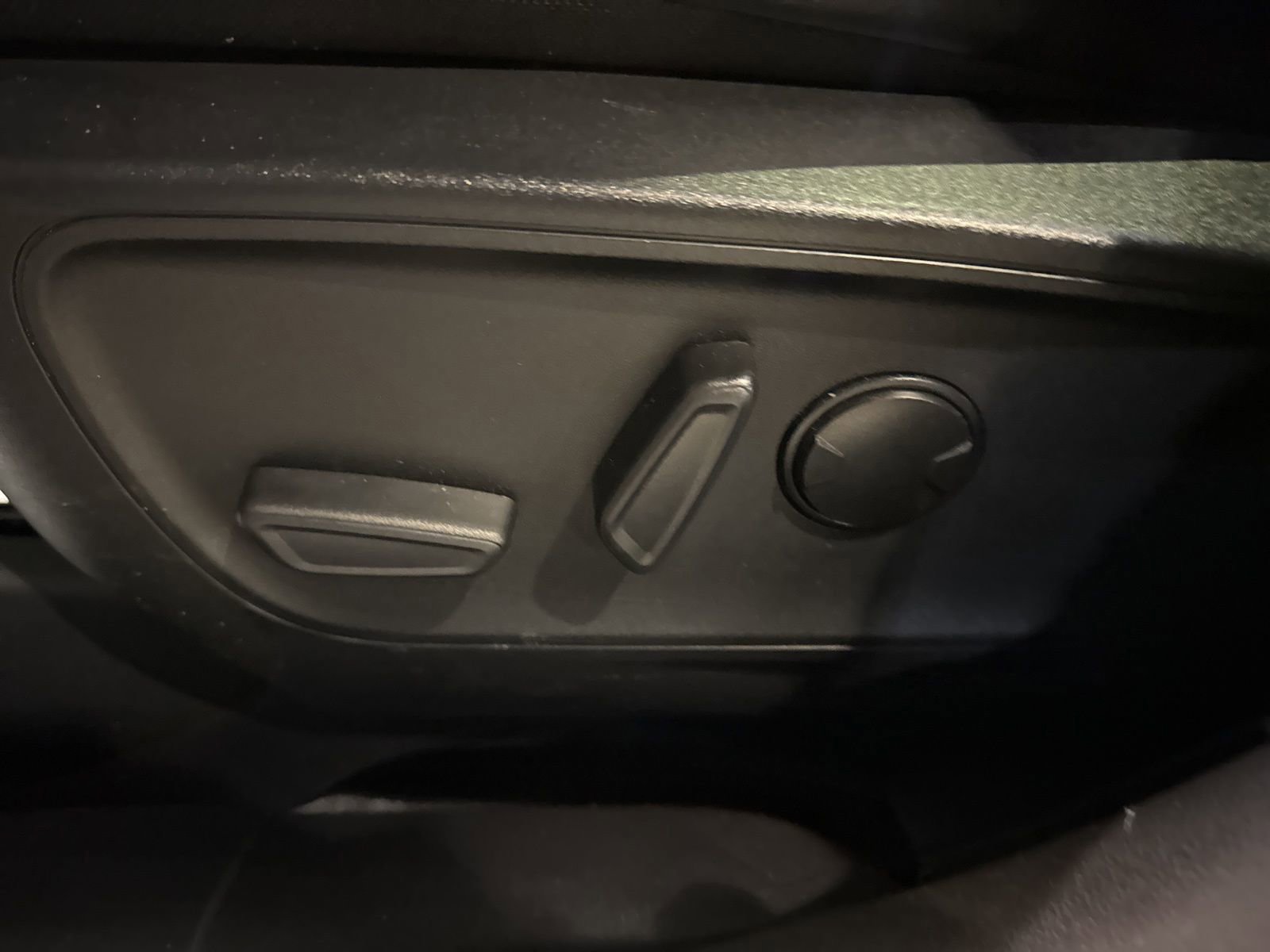 Certified 2023 Ford Escape ST-Line w/ Tech Pack #1 image 25