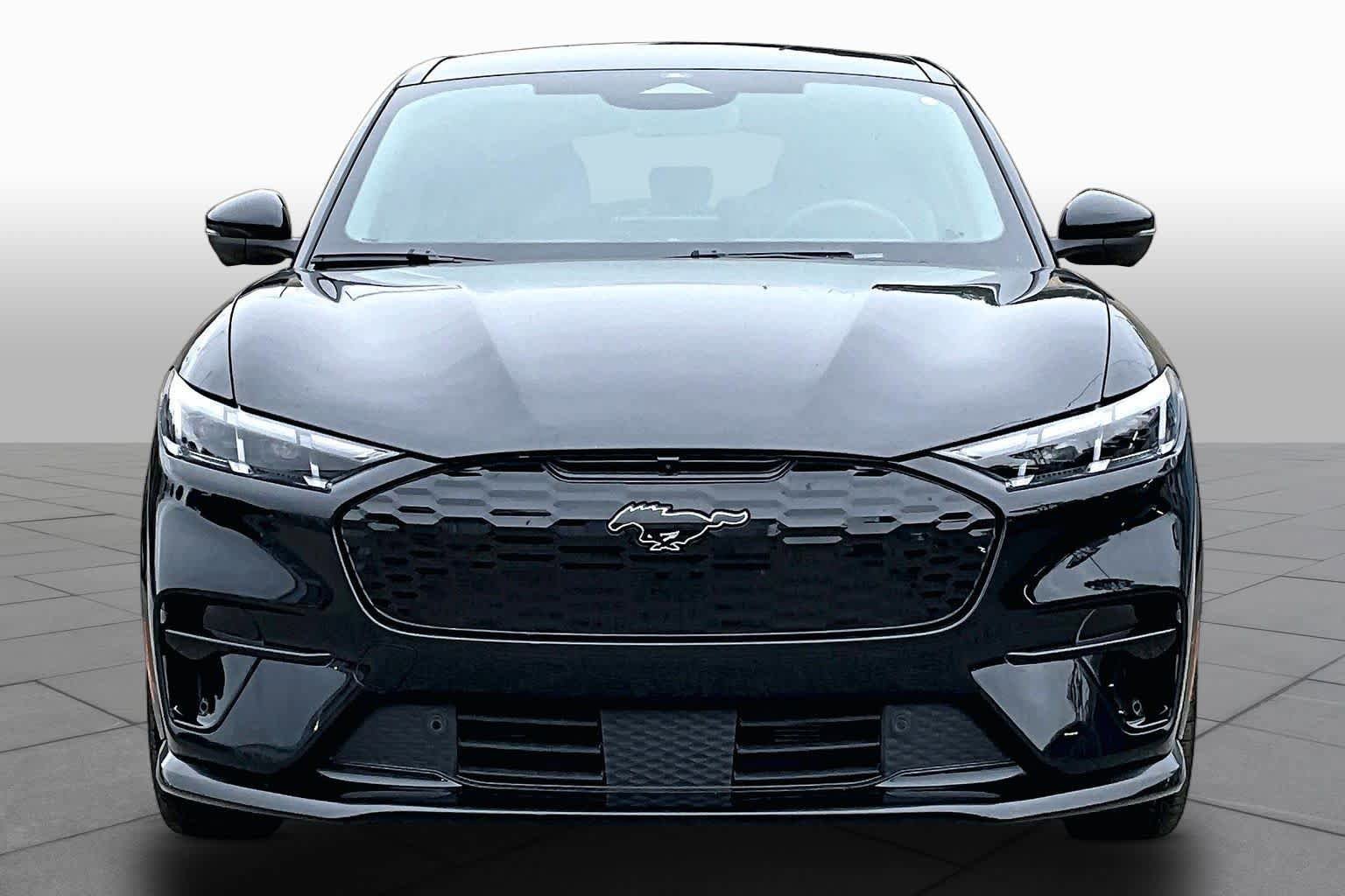 Certified 2025 Ford Mustang Mach-E GT AWD/4WD image 3