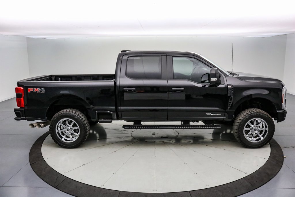 Certified 2025 Ford F250 XL w/ STX Appearance Package image 6