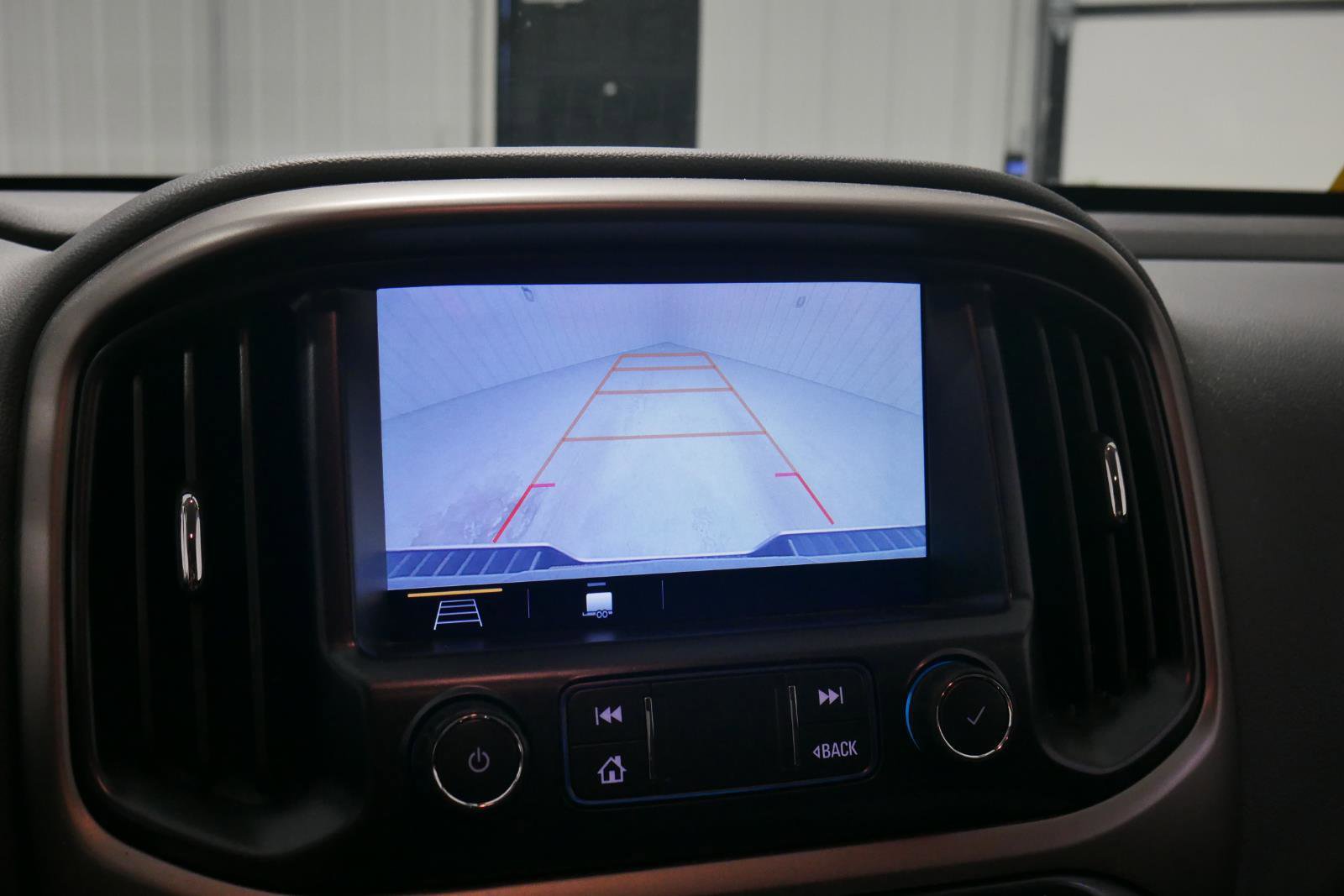 Used 2019 Chevrolet Colorado Z71 image 19