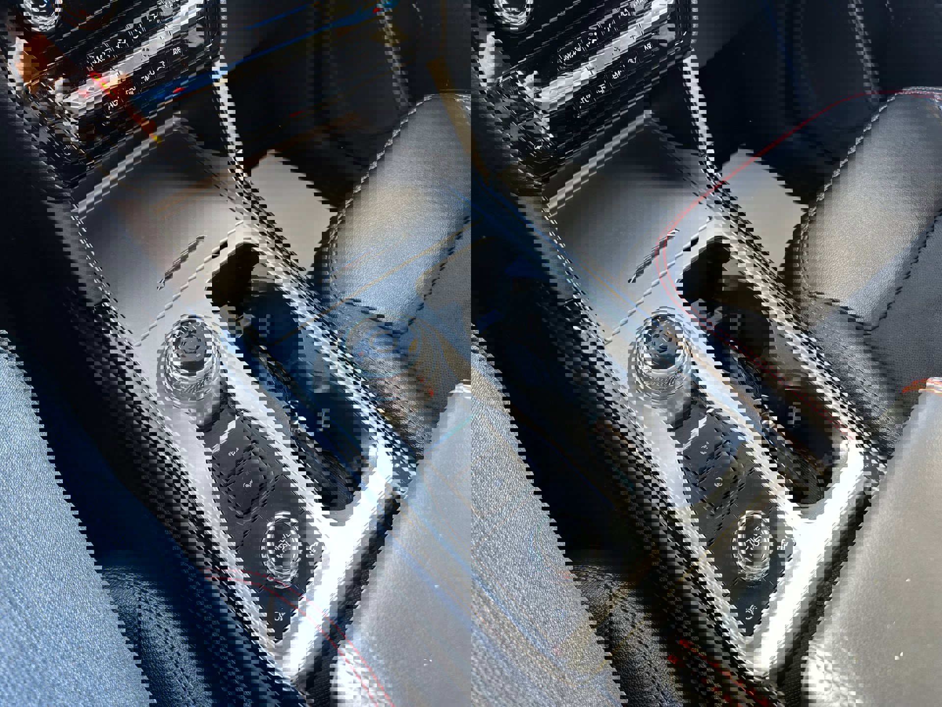 Certified 2023 Ford Explorer ST-Line image 13