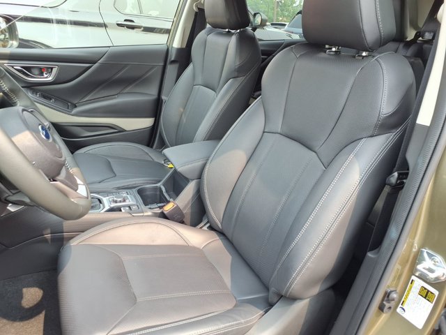 Used 2024 Subaru Forester Limited AWD/4WD image 5