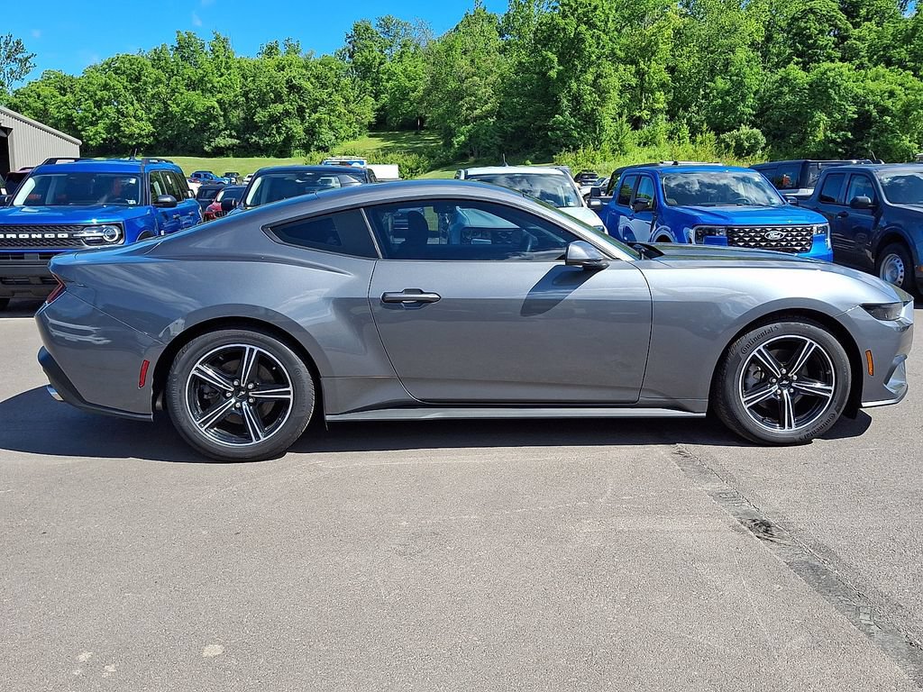 Certified 2025 Ford Mustang Coupe RWD image 12
