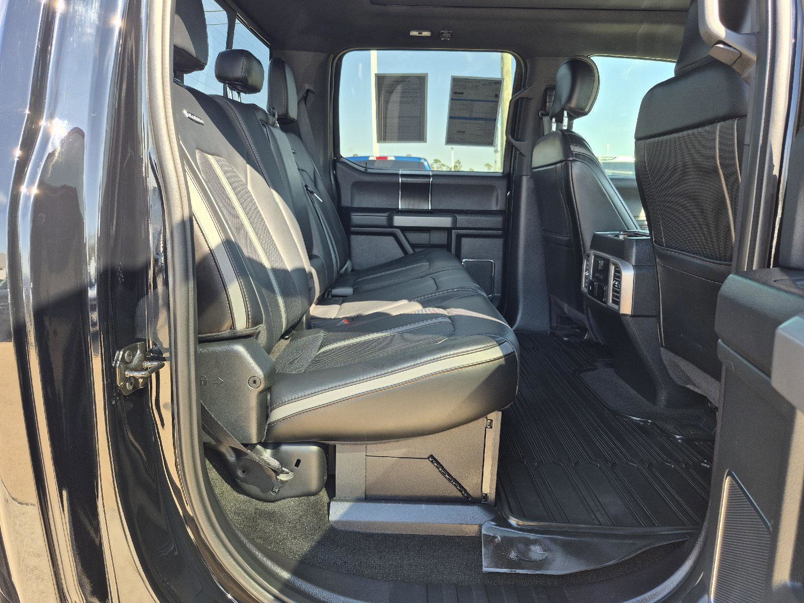 Certified 2018 Ford F350 Platinum w/ Platinum Ultimate Package image 37