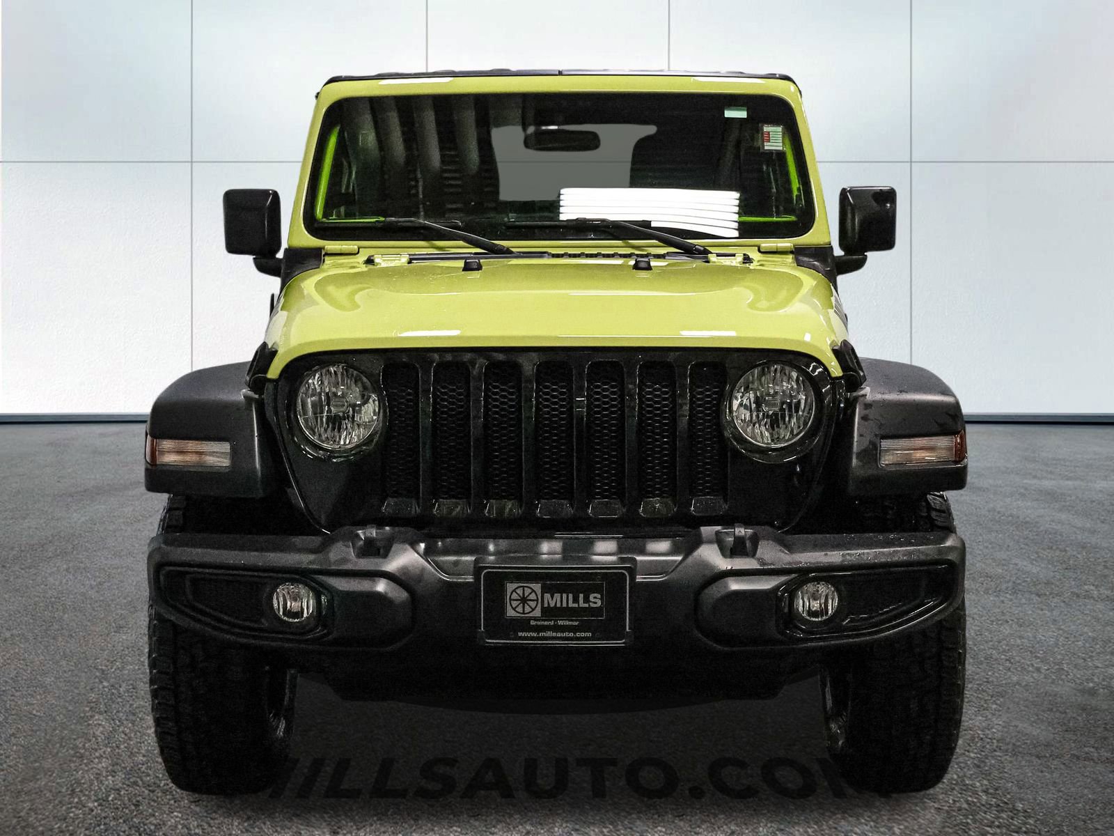 Used 2023 Jeep Wrangler Willys image 12