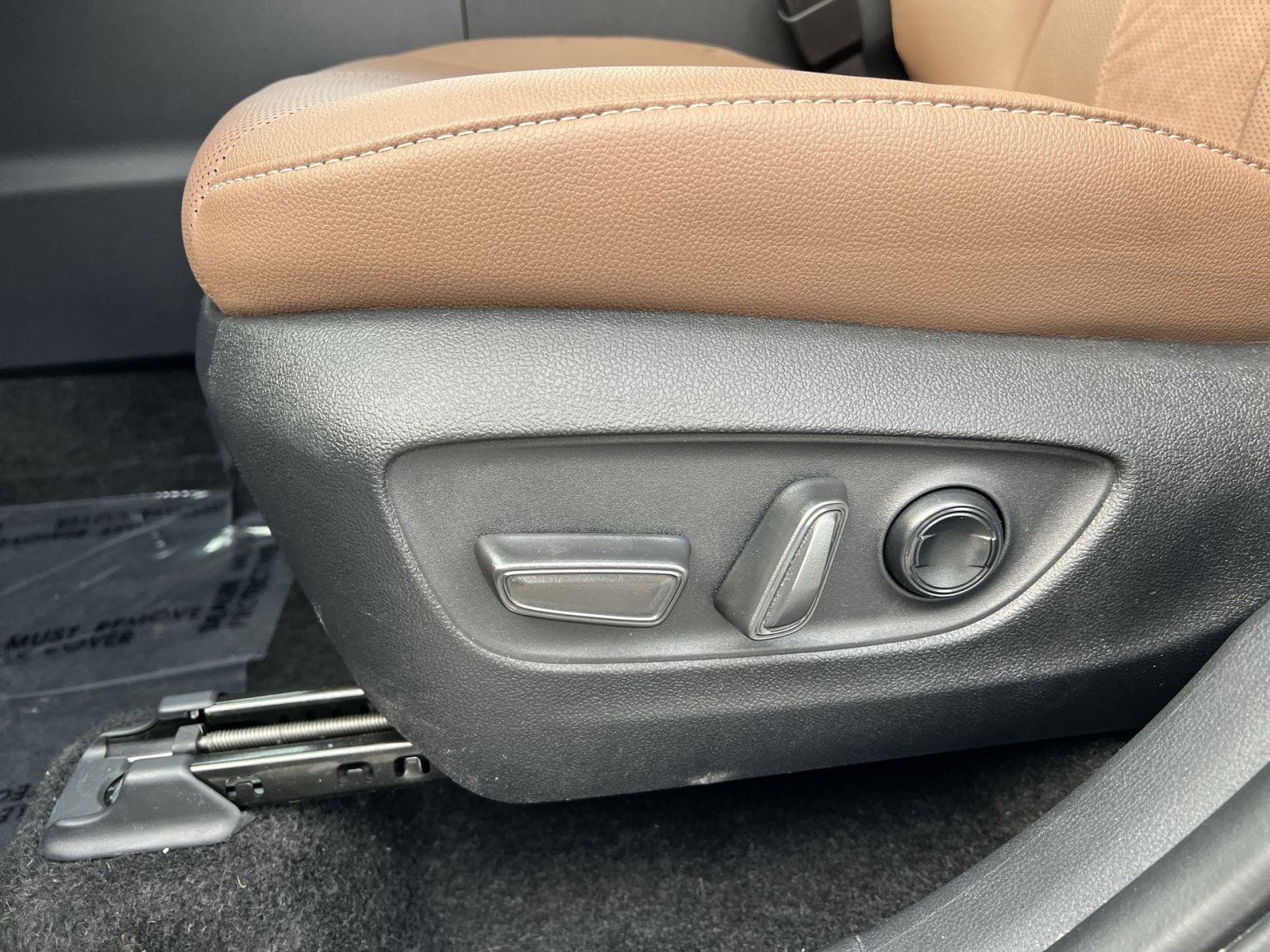 Used 2026 Toyota Grand Highlander AWD Hybrid image 14