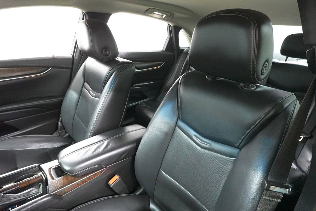 Used 2018 Cadillac XTS Luxury image 12