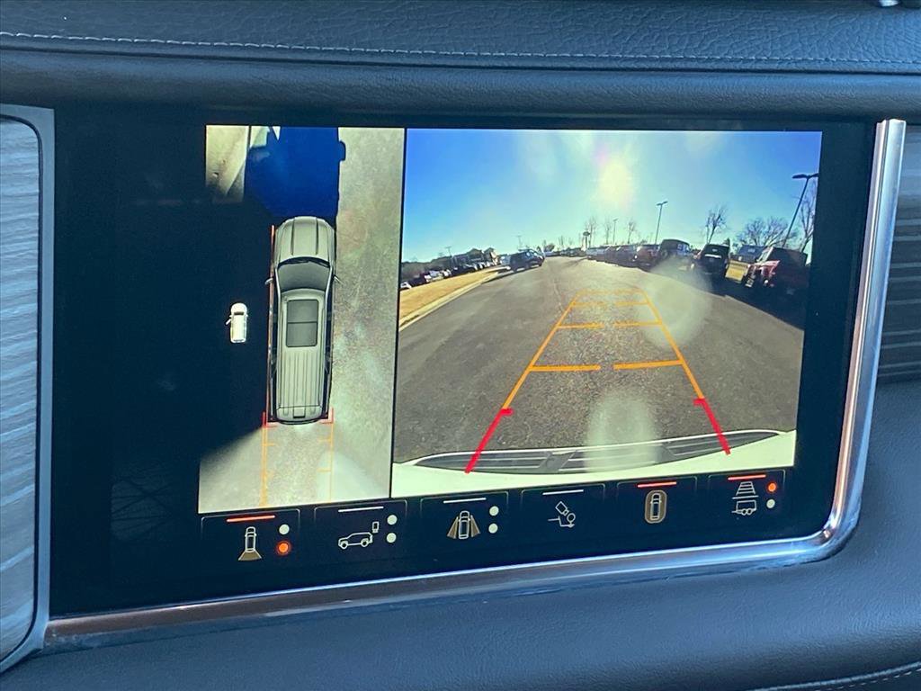 Used 2024 GMC Yukon XL Denali w/ Advanced Technology Package image 20